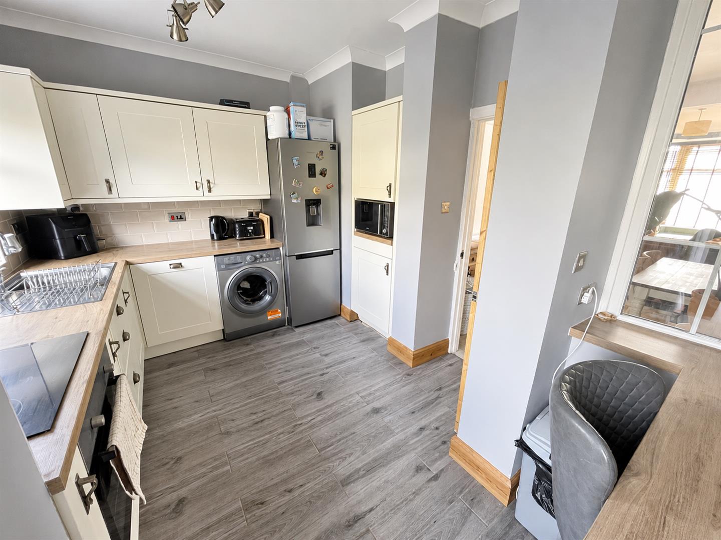 North Road, Loughor, Swansea, SA4 6QE